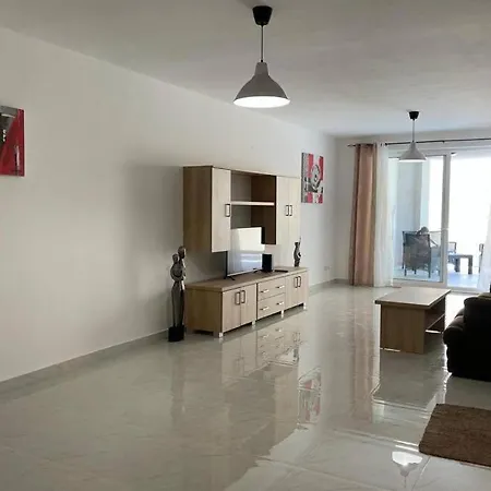 Apartment Lovely And Huge 3 Bedroom With Free Park Tarxien